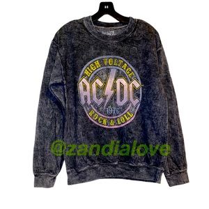New AC/DC vintage wash crewneck sweater XS